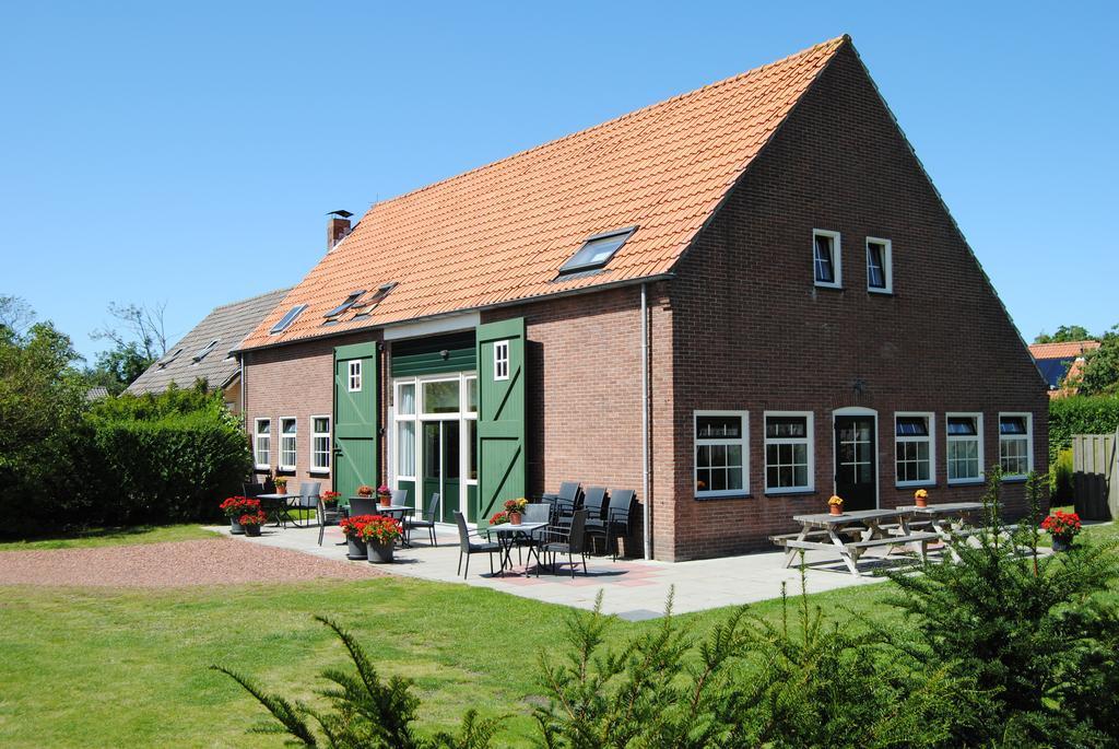 Duinoord Oostkapelle Bed & Breakfast Exterior photo